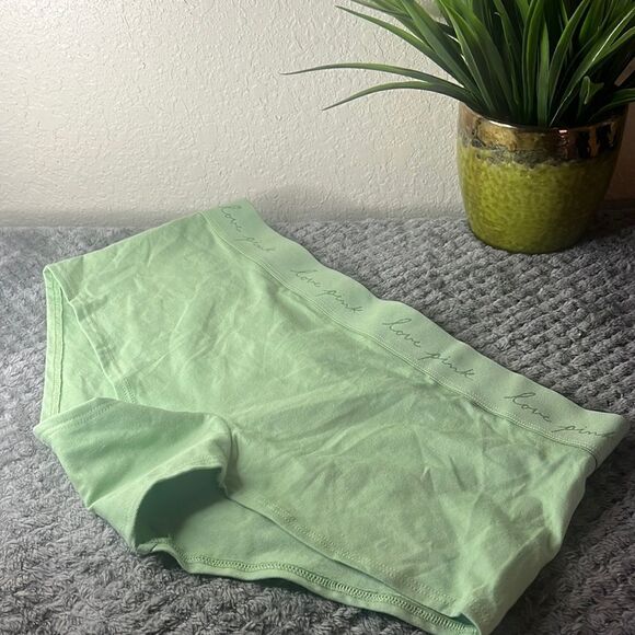 Victoria SECRETS -PINK💫large 💫panties - Picture 1 of 3